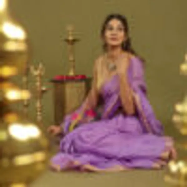 Lavender_Linen_Hand_Woven_Saree_For_Women