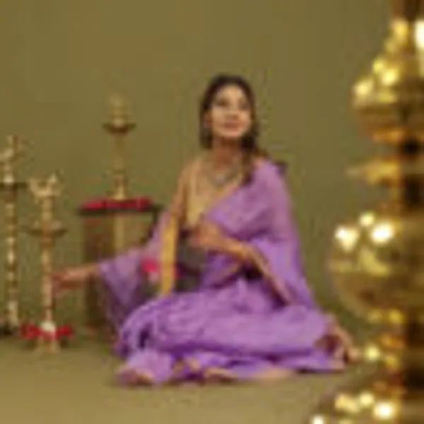 Lavender_Linen_Hand_Woven_Saree_For_Women