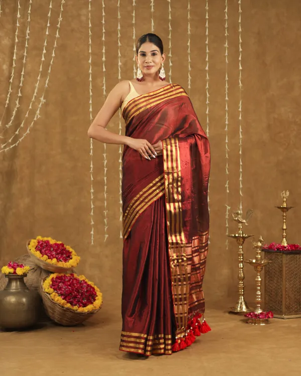 Maroon_Tissue_Mul_Cotton_Hand_Woven_Saree_For_Women