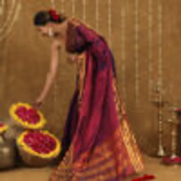 Purple_Tissue_Mul_Cotton_Hand_Woven_Saree_For_Women