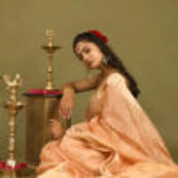 Peach_Tissue_Cotton_Hand_Woven_Saree_For_Women