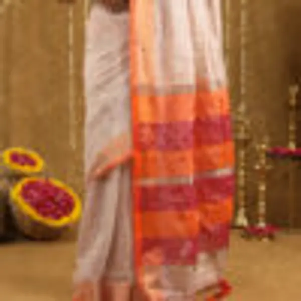 Ivory_Tissue_Cotton_Hand_Woven_Saree_For_Women