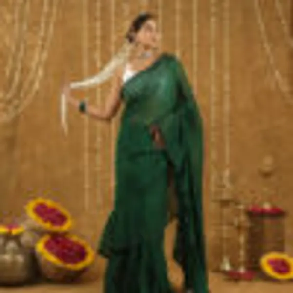 Black_Mul_Cotton_Hand_Woven_Saree_For_Women