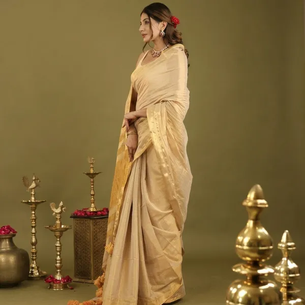 Golden_Tissue_Mul_Cotton_Hand_Woven_Saree_For_Women