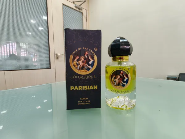 Parisian_Olfactive_Rose_Zodiac_Floral_Iris_Eau_De_Parfum