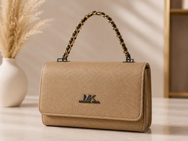 Elegant_Beige_Textured_Chain_Shoulder_Bag