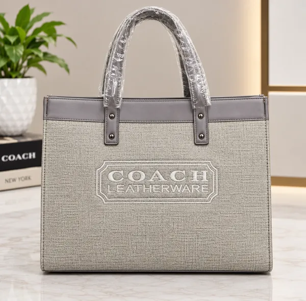 Leatherware_Structured_Tote_Bag
