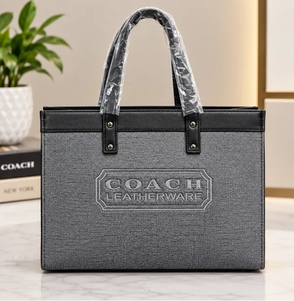 Leatherware_Structured_Tote_Bag_