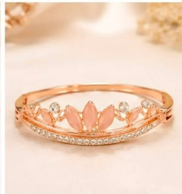Royal_Petal_Crown_Bracelet