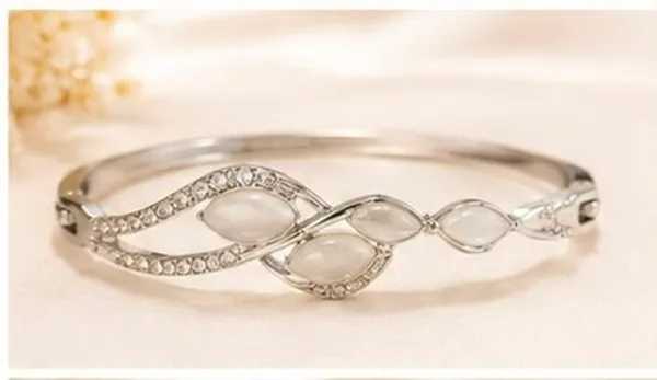 Silver_Infinity_Leaf_Bracelet