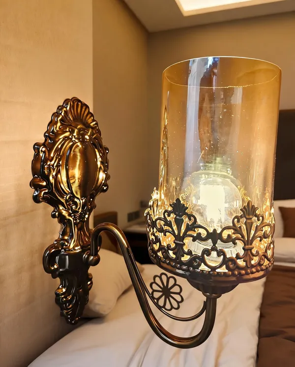 Brass_Glass_Baroque_Antique_Wall_Sconce