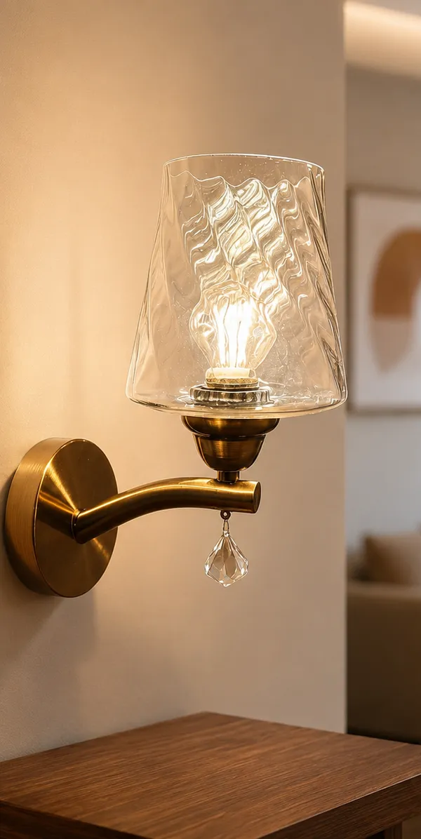 Glass_Crystal_Metal_Gold_Finish_Textured_Wall_Light