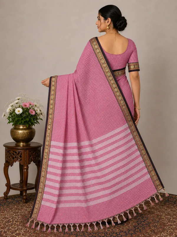 Deepali_Rani_Light_Pink_Small_Checks_Pattern_Pure_Mersrised_Narayanapet_Pure_Cotton_Saree_With_Running_Blouse_Piece_Same_As_A_Saree_Color_For_Women