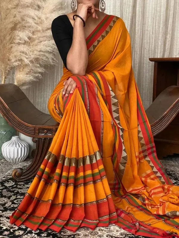 Rangoli_Border_Narayanpet_Pure_Handloom_Cotton_Sarees_With_Running_Blouse_Piece_For_Women