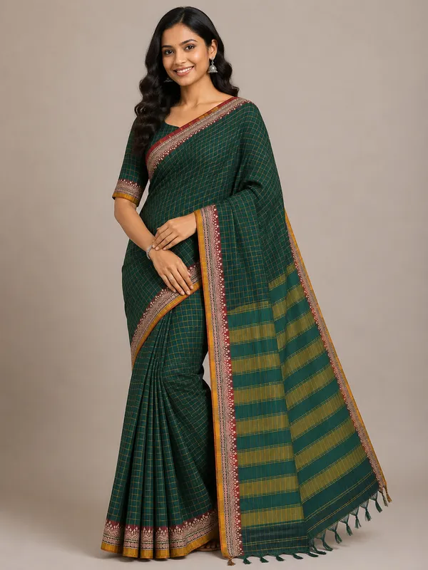 Botel_Green_Narayanapet_Pure_Cotton_Small_Checks_Saree_With_Running_Blouse_Piece_Same_As_A_Saree_Color_For_Women