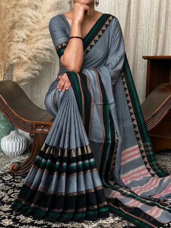 Pure_Grey_Rangoli_Border_Narayanpet_Pure_Handloom_Cotton_Sarees_With_Running_Blouse_Piece_For_Women