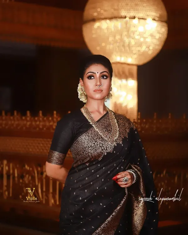 Black_Soft_Lichi_Silk_Jacquard_Saree_with_Rich_Gold_Designer_Pallu_&_Border