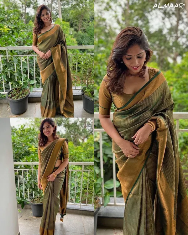 Black_Soft_Lichi_Silk_Saree_with_Rich_Jacquard_Work