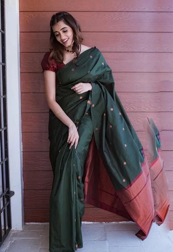 Bottle_Green_Soft_Lichi_Silk_Saree_with_All-Over_Jacquard_Work_&_Rich_Maroon_Pallu