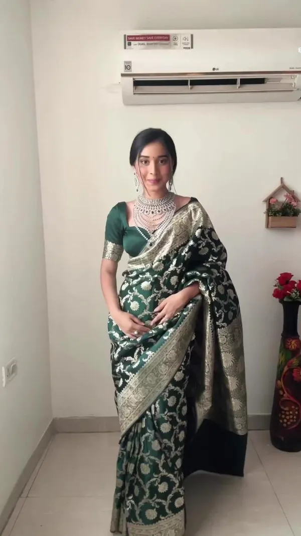 Bottle_Green_Soft_Lilan_Slab_Saree_with_Golden_Floral_Weaving