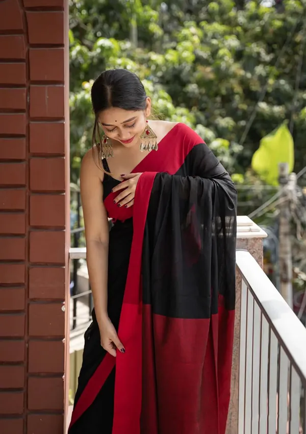 Elegant_Black_&_Maroon_Soft_Lilan_Slab_Saree_with_Jacquard_Border