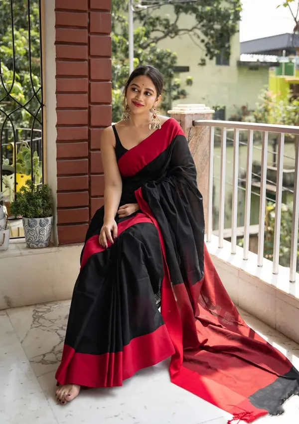 Elegant_Black_&_Maroon_Soft_Lilan_Slab_Saree_with_Jacquard_Border