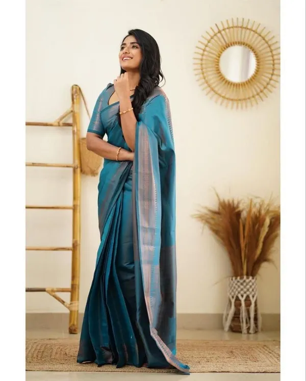 Elegant_Blue_Lichi_Silk_Saree_with_Rich_Jacquard_Pallu_&_Border