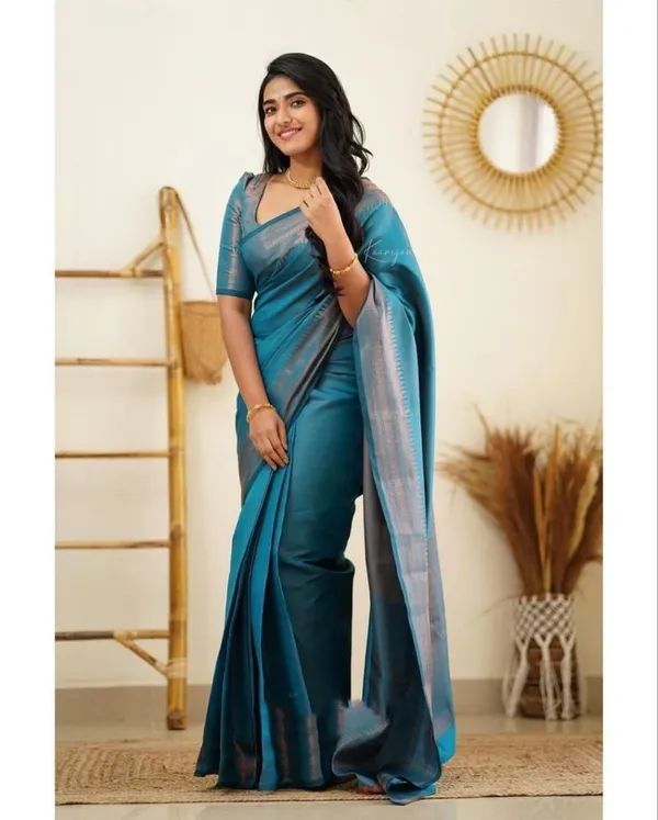 Elegant_Blue_Lichi_Silk_Saree_with_Rich_Jacquard_Pallu_&_Border