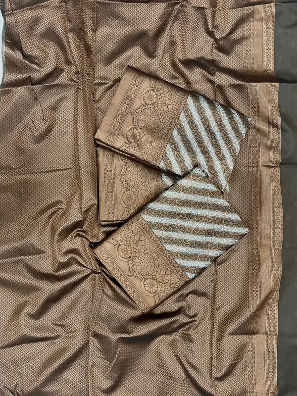 Elegant_Brown_Woven_Saree_with_Floral_Jacquard_Border_&_Striped_Designer_Pallu