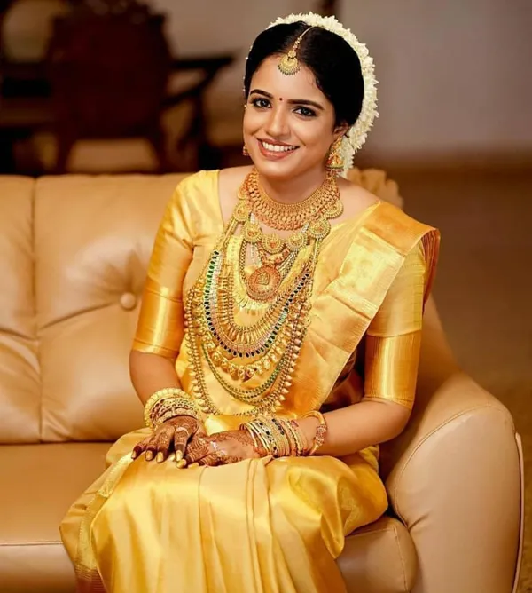 Elegant_Golden_Soft_Lichi_Silk_Saree_with_Luxurious_Jacquard_Work