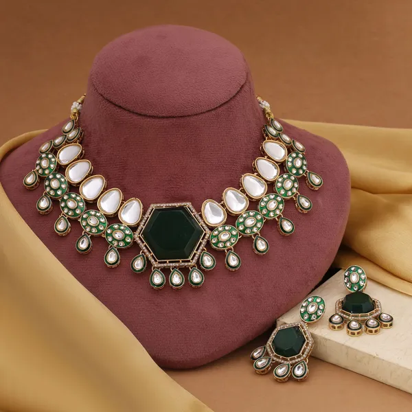 Elegant_Green_Kundan_Necklace_Set_with_Dangle_Earrings_–_Gold_Plated_Bridal_Jewellery