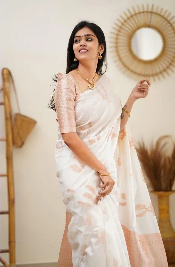 Elegant_Ivory_Soft_Lichi_Silk_Saree_with_Peach_Jacquard_Work_&_Rich_Pallu