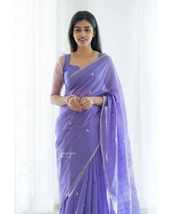 Elegant_Lavender_Soft_Lilan_Slab_Saree_with_Golden_Weaving