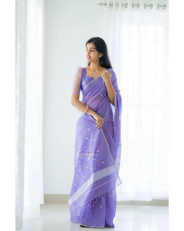 Elegant_Lavender_Soft_Lilan_Slab_Saree_with_Golden_Weaving