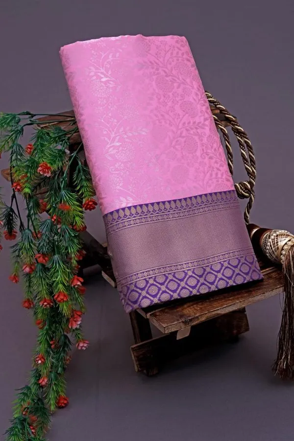Elegant_Pink_Lichi_Silk_Saree_with_Rich_Purple_Jacquard