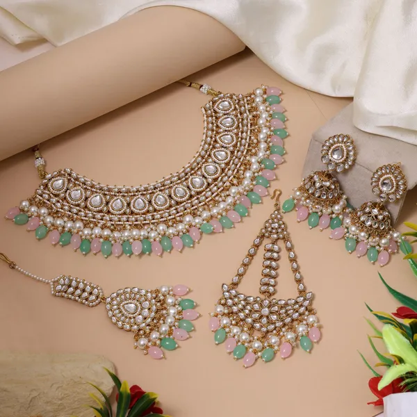 Elegant_Pink_&_Pista_Green_Kundan_Bridal_Necklace_Set_With_Pearl_Detailing_&_Matching_Maang_Tikka