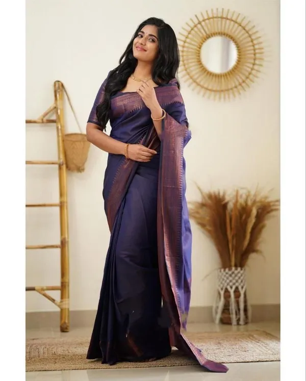Elegant_Purple_Lichi_Silk_Saree_with_Rich_Jacquard_Pallu