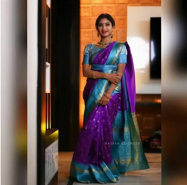 Elegant_Purple_Turquoise_Lichi_Silk_Jacquard_Saree_Collection