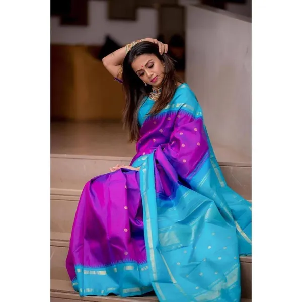 Elegant_Purple_Turquoise_Lichi_Silk_Jacquard_Saree_Collection