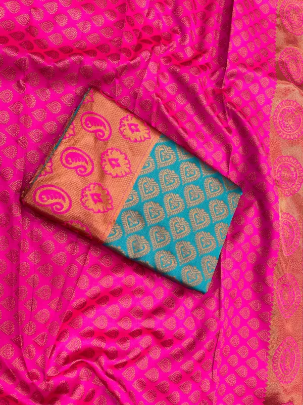 Elegant_Sky_Blue_&_Pink_Lichi_Silk_Saree_with_Rich_Jacquard_Pallu