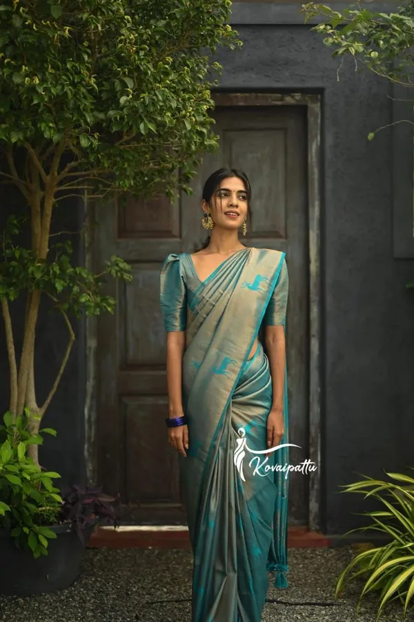 Elegant_Teal_Blue_Soft_Lichi_Silk_Saree_with_All-Over_Jacquard_Weave