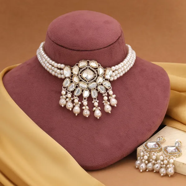 Elegant_White_Kundan_Pearl_Choker_Necklace_Set_with_Statement_Pendant_&_Dangle_Earrings_–_Bridal_&_Festive_Jewellery