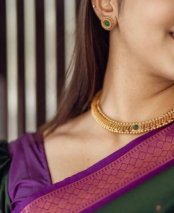 Emerald_Green_Soft_Lichi_Silk_Saree_with_Rich_Jacquard_Pallu_&_Designer_Border