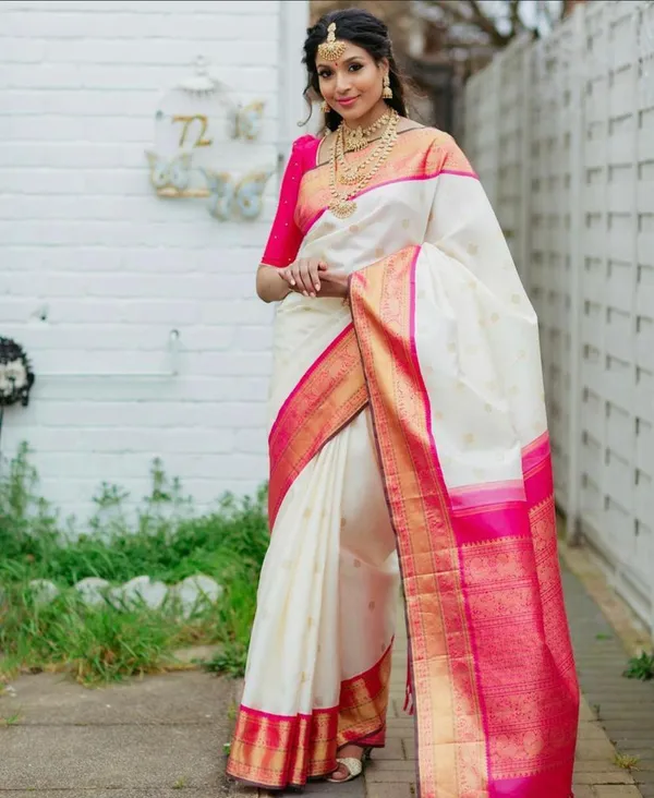 Graceful_White_Pink_Soft_Lichi_Silk_Saree_with_Designer_Rich_Pallu