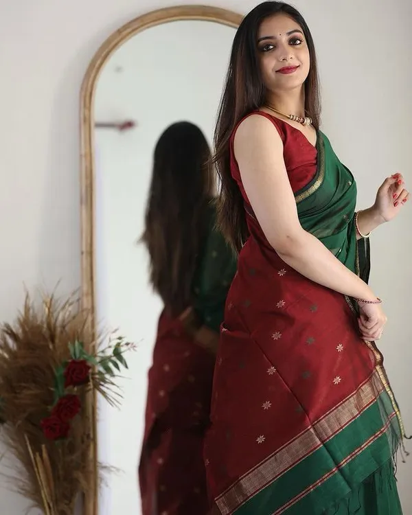 Maroon_Soft_Lichi_Silk_Saree_with_Rich_Jacquard_Pallu_&_Exclusive_Border