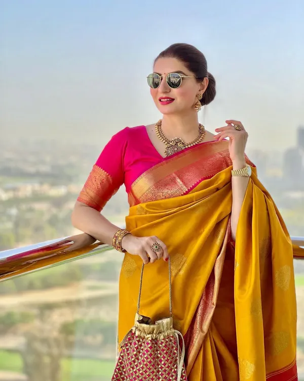 Mustard_Yellow_Soft_Lichi_Silk_Saree_with_Rich_Pink_Jacquard_Pallu_&_Designer_Border