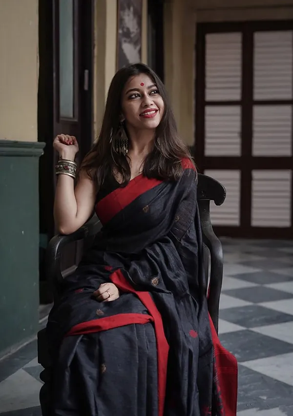 Premium_Black_Lilan_Slab_Saree_with_Rich_Woven_Pallu_&_Red_Border