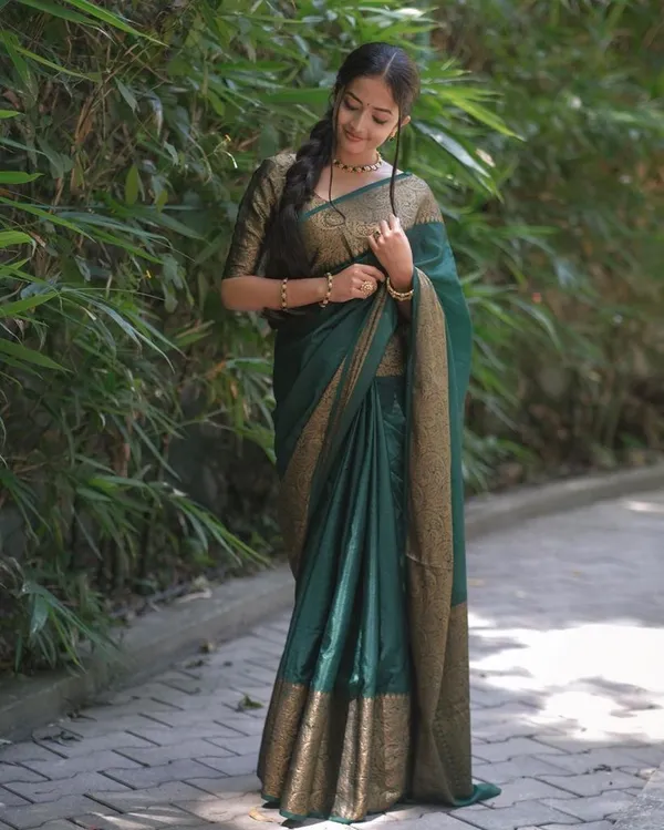 Premium_Dark_Green_Lichi_Silk_Saree_with_Designer_Jacquard_Work