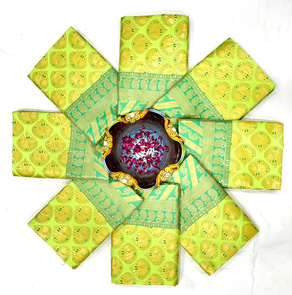 Premium_Green_&_Lime_Soft_Lichi_Silk_Jacquard_Saree_with_Rich_Pallu