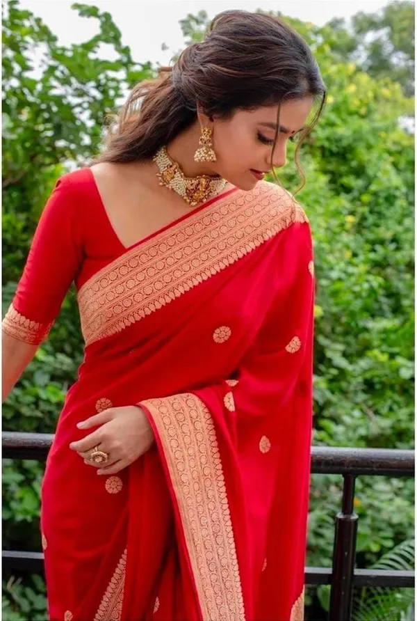 Premium_Red_Soft_Lichi_Silk_Saree_with_Rich_Jacquard_Border_&_Designer_Pallu